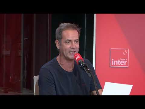 Les cons qui téléphonent avec le haut-parleur activé – Tanguy Pastureau maltraite l’info